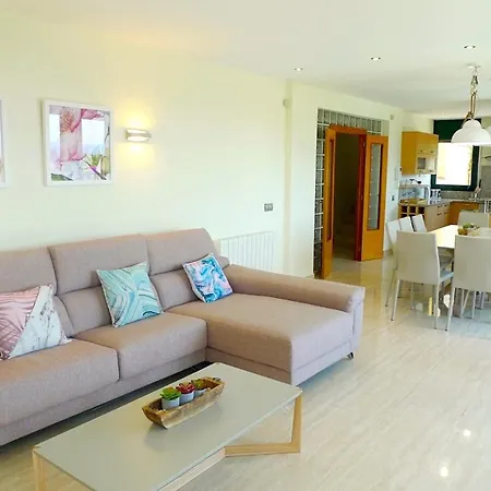 Luxury Vista Del Mar Villa Lloret de Mar