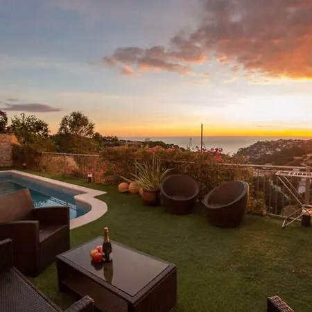 Luxury Vista Del Mar Villa Lloret de Mar